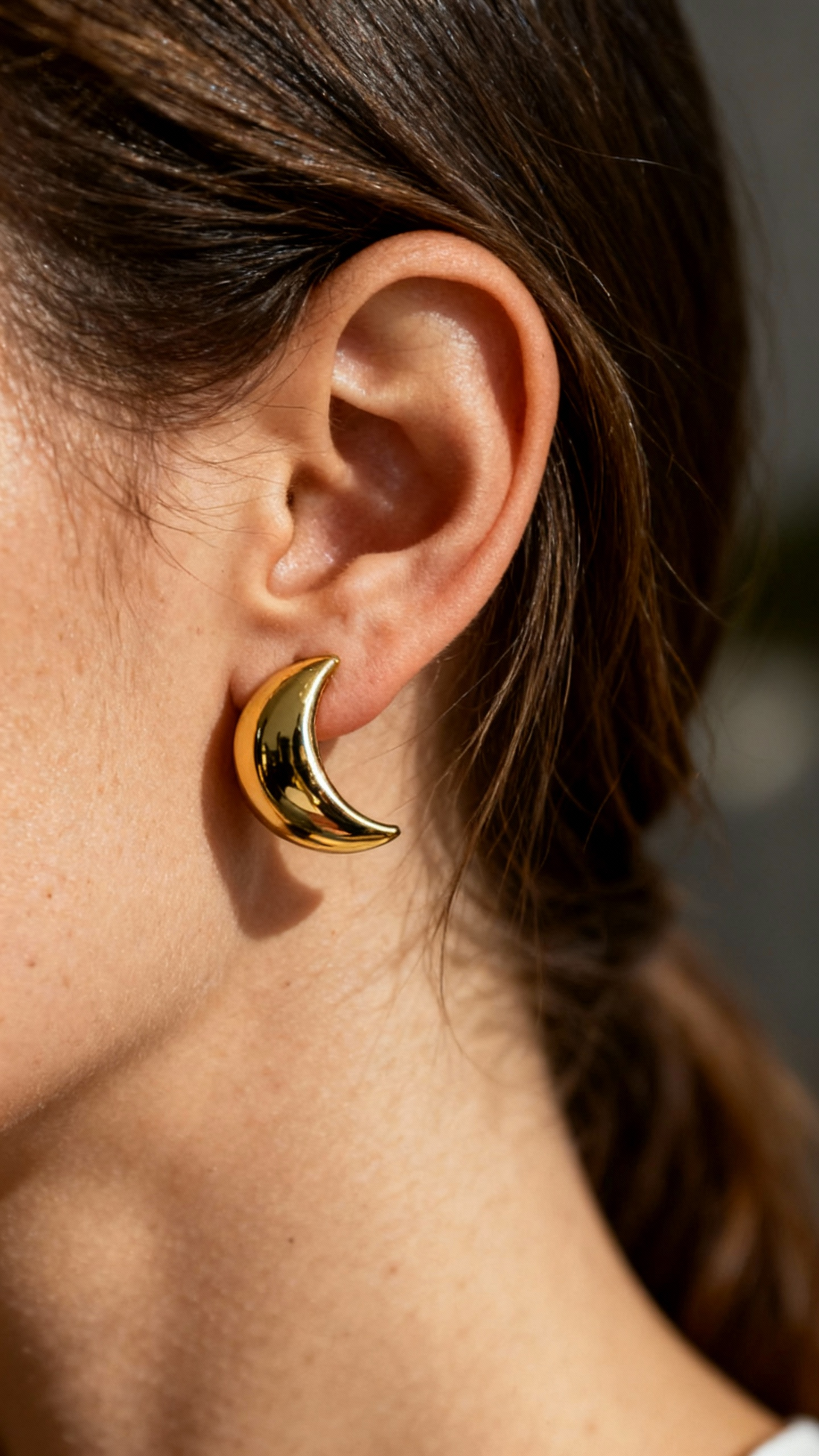 Splendida – Orecchino mezza luna gold